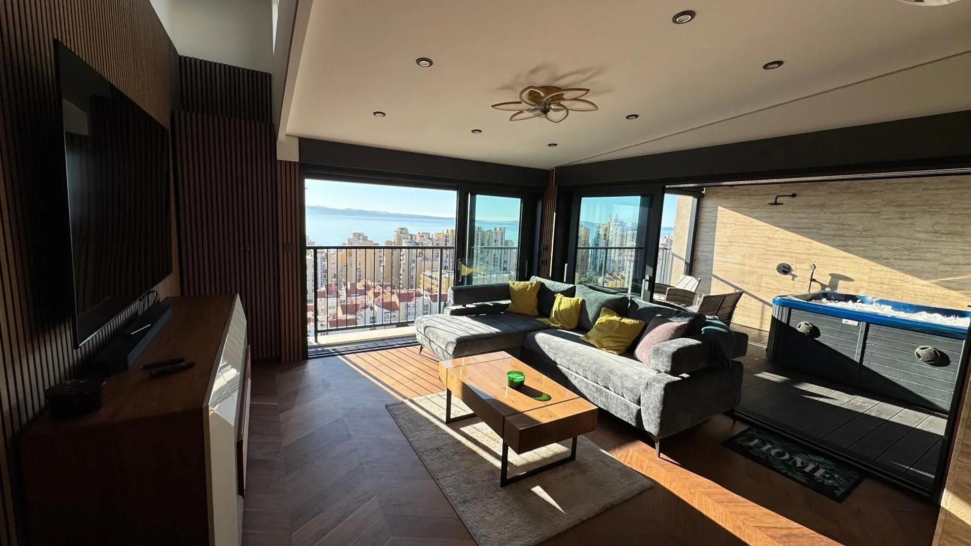 Apartmán Magic View Luxury Penthouse With Jacuzzi And Sea View Split