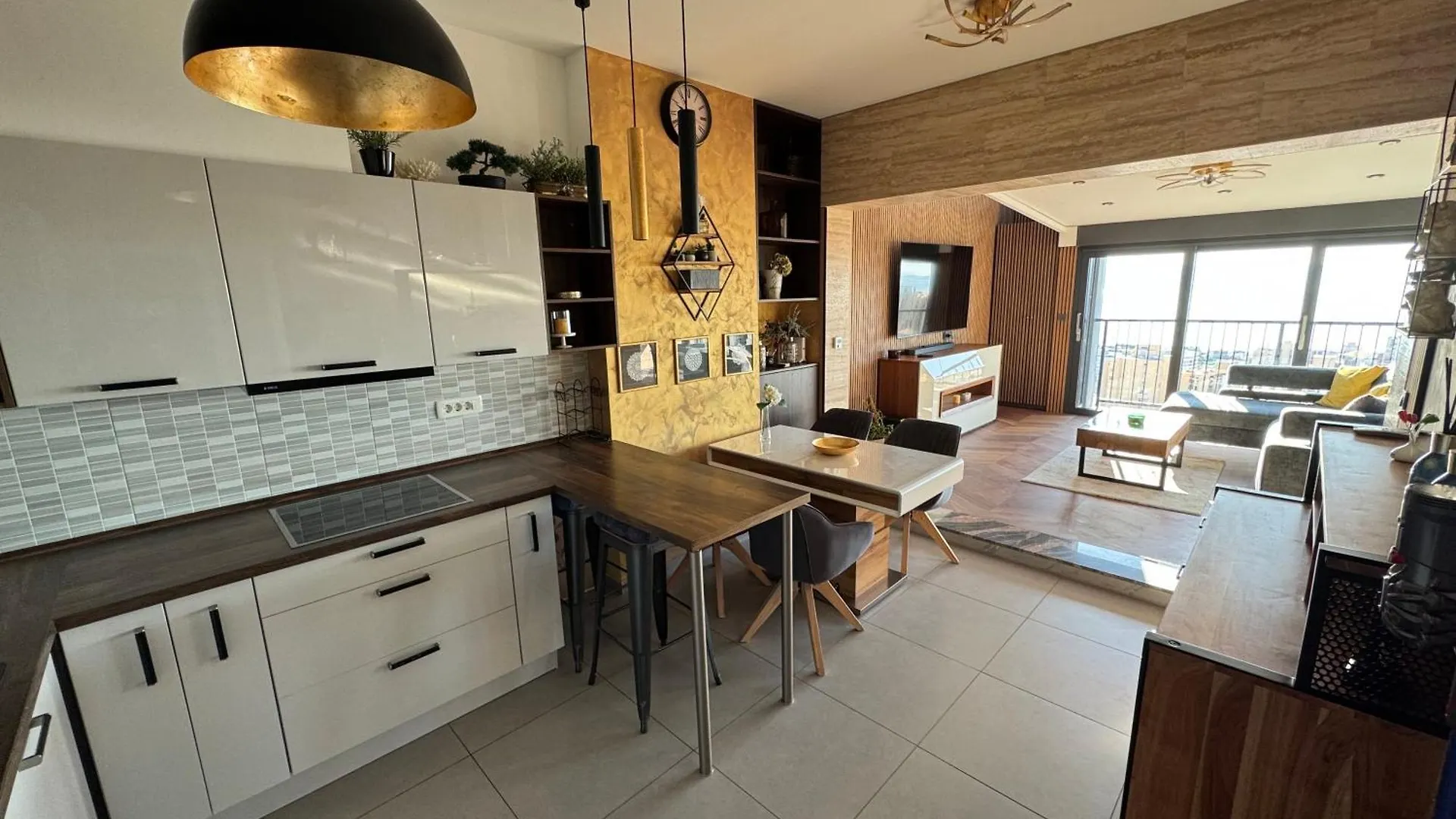 Magic View Luxury Penthouse With Jacuzzi And Sea View Apartment Split