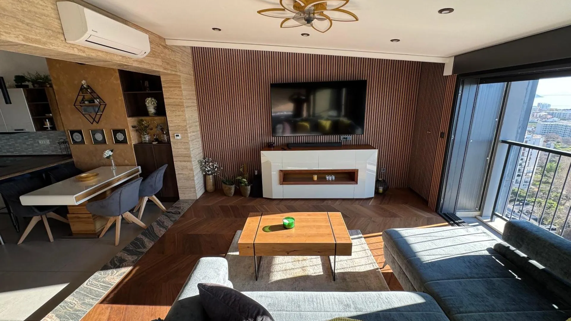 Magic View Luxury Penthouse With Jacuzzi And Sea View Apartment Split Croatia